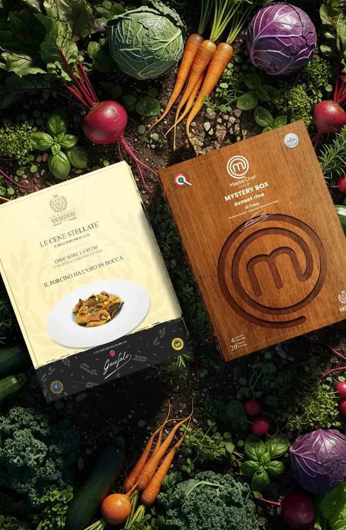 Banner: i meal kit Sunset Rice e il Porcino ha l'Oro in bocca su una distesa di ortaggi