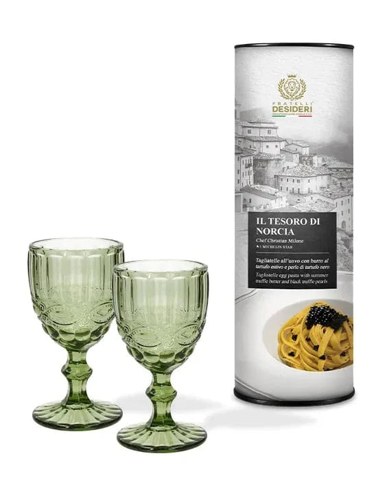 Il Tesoro di Norcia e due calici verdi